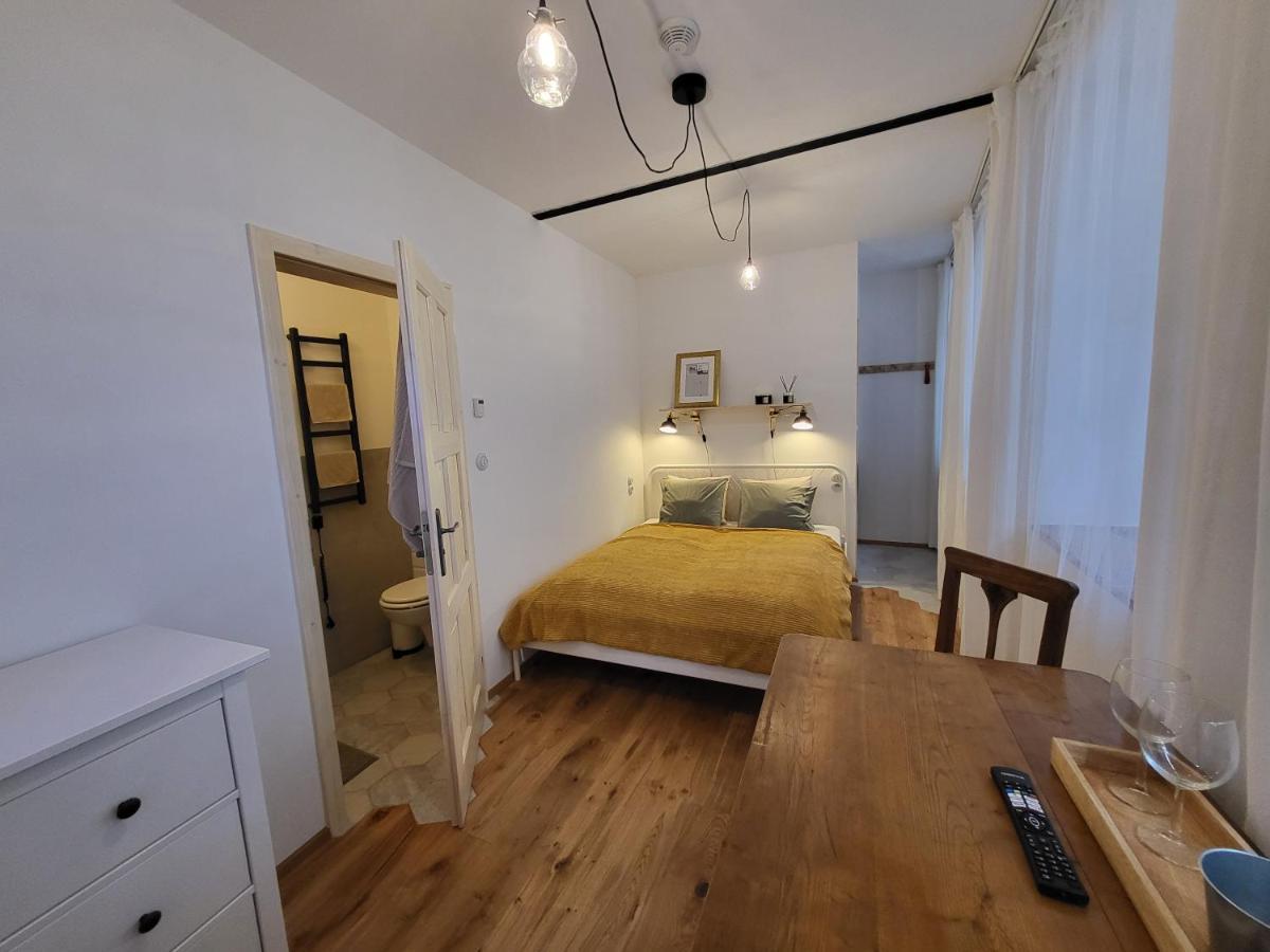 Only Apartments Jindřichův Hradec Extérieur photo